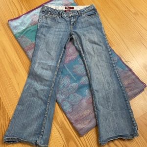 YMI USA women’s jeans size 7